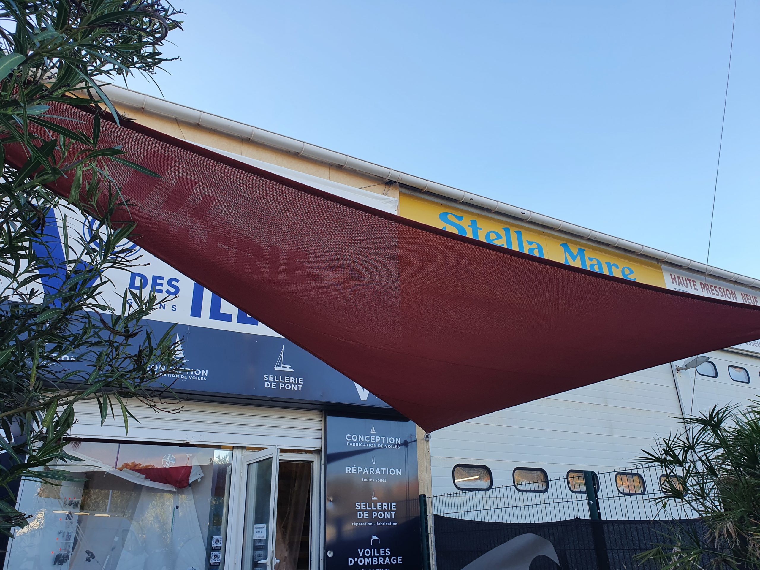 voile sur enrouleur à Hyères